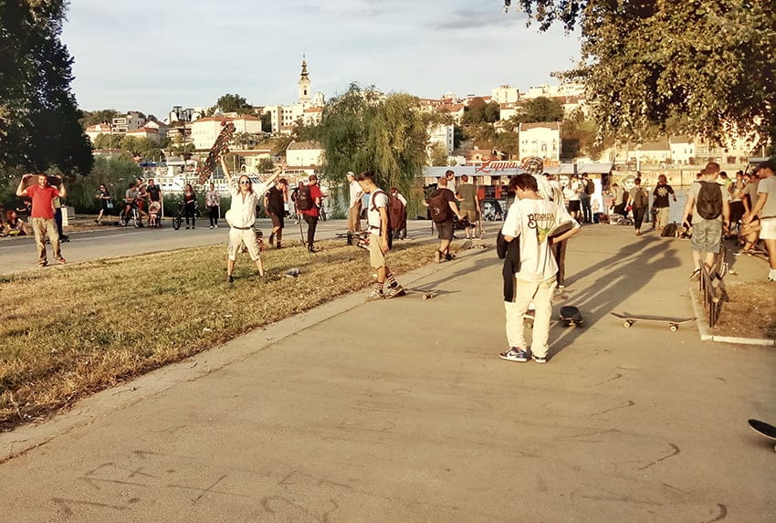 Самит несврстаних, готово.